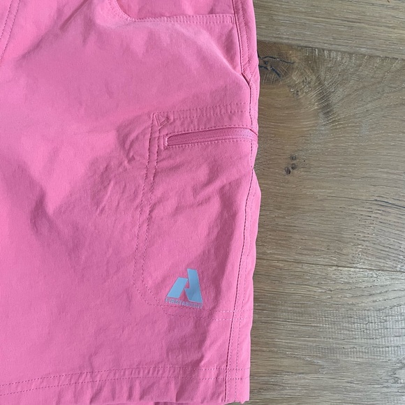 Eddie Bauer Womens Size 10 Guide Shorts Watermelon - Picture 2 of 7